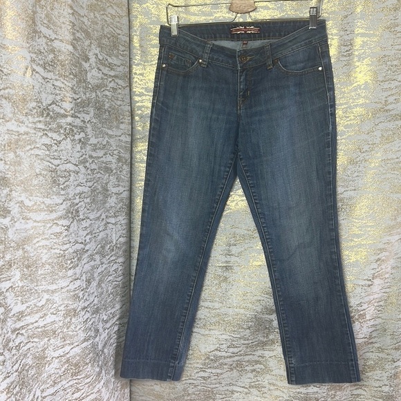 MAKERS Of True Originals Medium Blue Wash Straight Ankle Jeans Size 29 - Picture 2 of 15